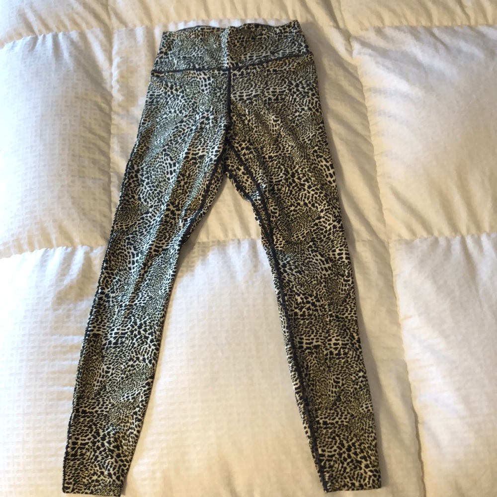 Nike leopard Dri-Fit Training Pants